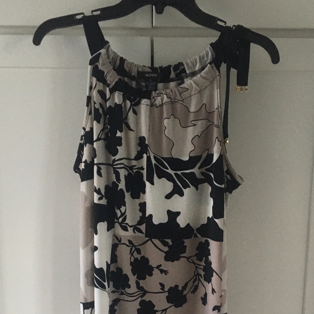 Alfani  Long halter top L